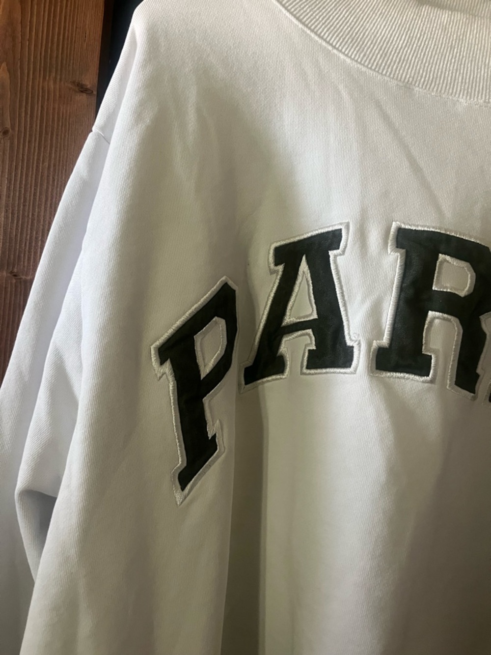 PARKE White Mockneck Sweatshirt size L/XL - Picture 2 of 9